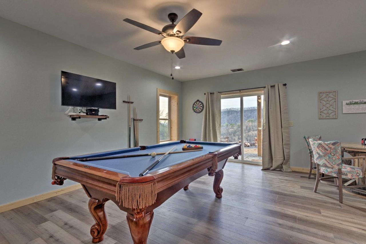 Hilltop Cabin On 5 Acres With Hot Tub And Waterfall! Bryson City Ngoại thất bức ảnh