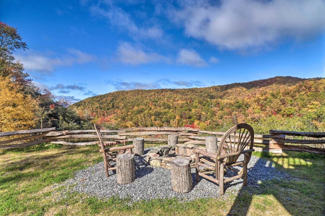 Hilltop Cabin On 5 Acres With Hot Tub And Waterfall! Bryson City Ngoại thất bức ảnh